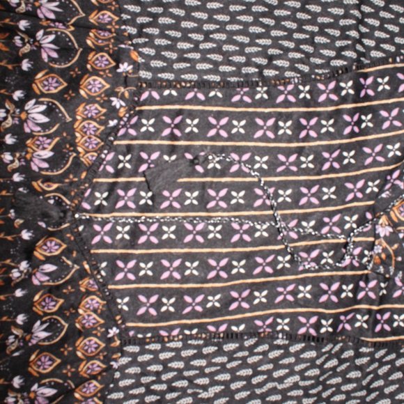 Style & Co Womans Plus Size 3X Bohemian Design Bell Sleeve Blouse Top Tassles - Picture 4 of 6